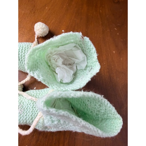 Vtg Crochet Baby Bootie Lot of 3 Infant Pink Cream Mint Green Pom Pom - Picture 10 of 11